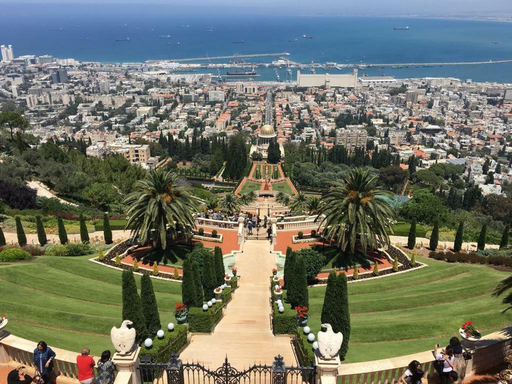 Paradise In Haifa Near The Bahai Gardens المظهر الخارجي الصورة
